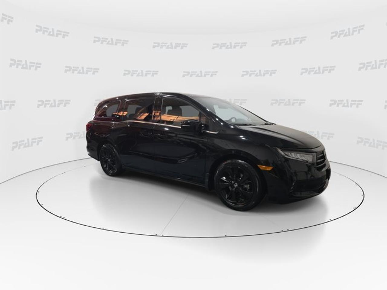 2024 Honda Odyssey  Photo1