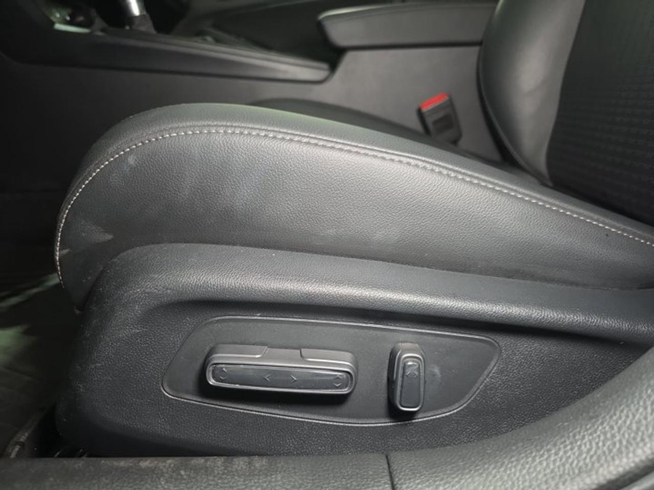 2025 Honda Civic Hybrid Sport Touring Photo