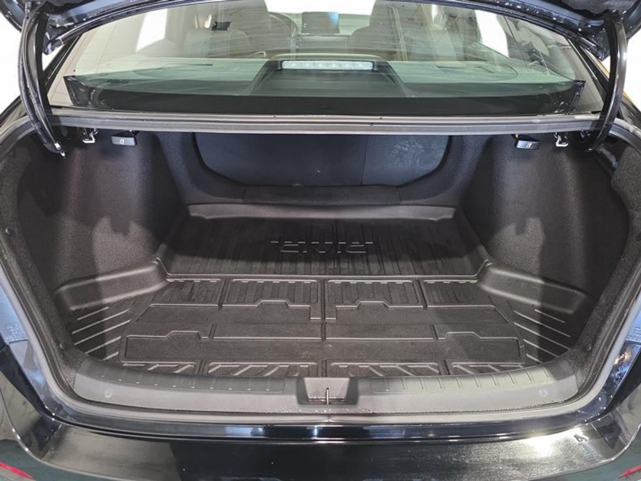 2025 Honda Civic Hybrid Sport Touring Photo