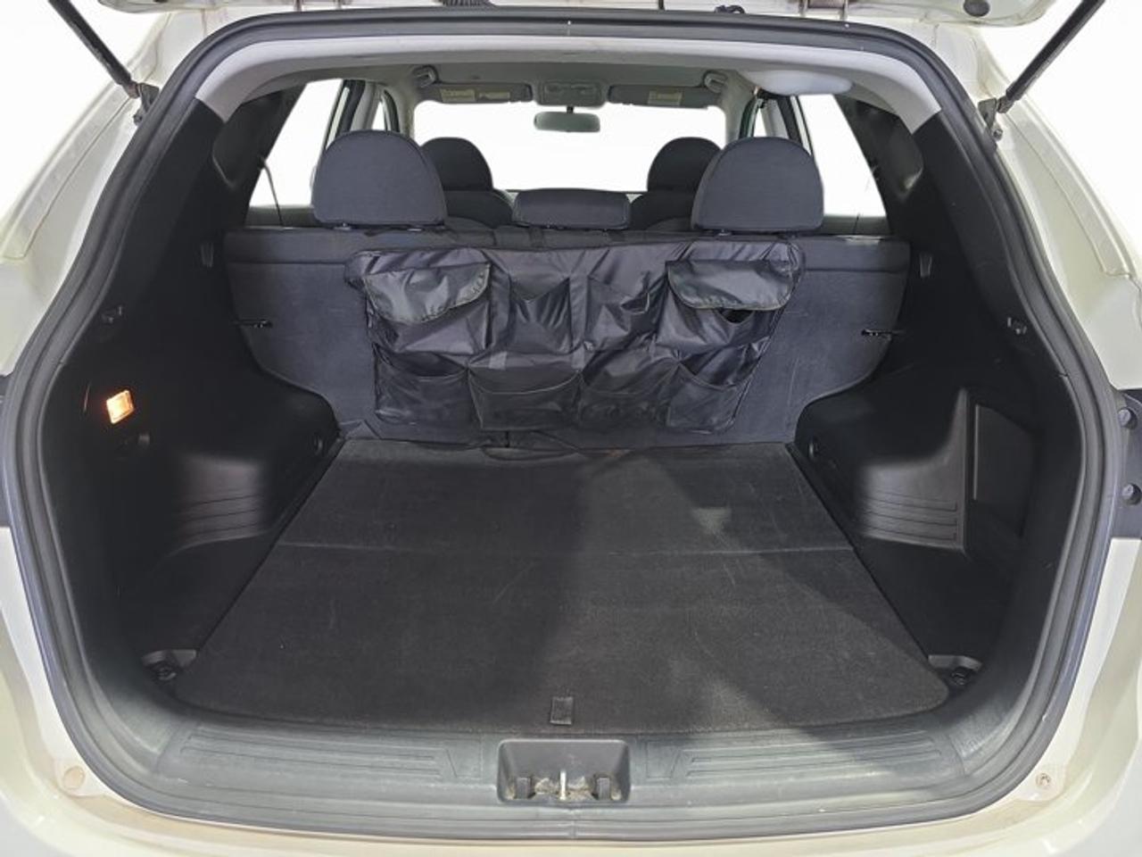 2010 Hyundai Tucson GL Photo