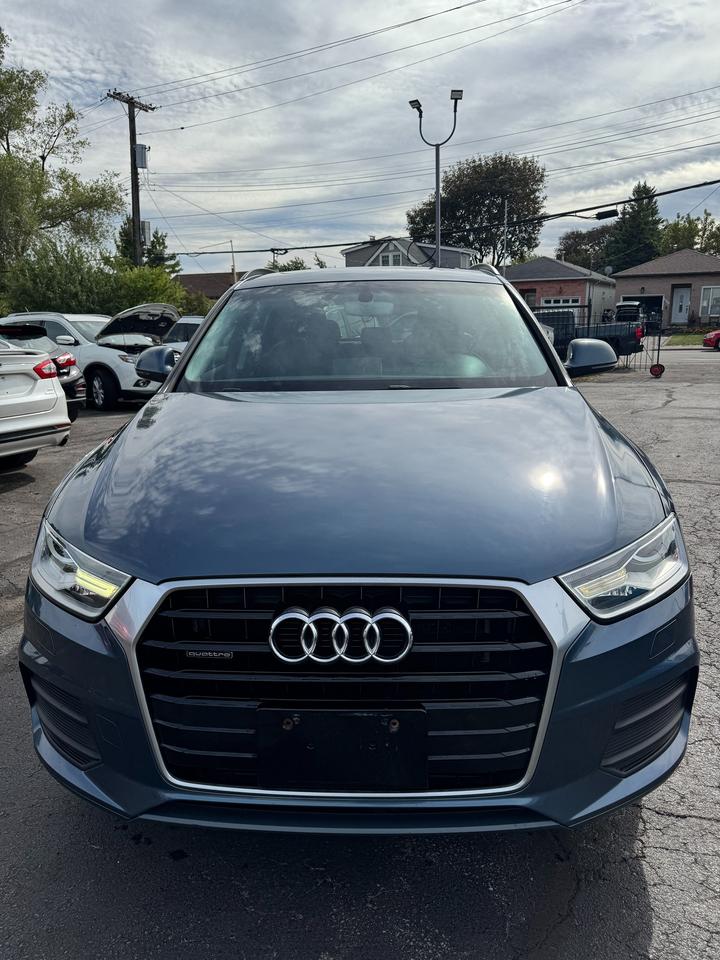 2016 Audi Q3 quattro 2.0T Komfort Photo1