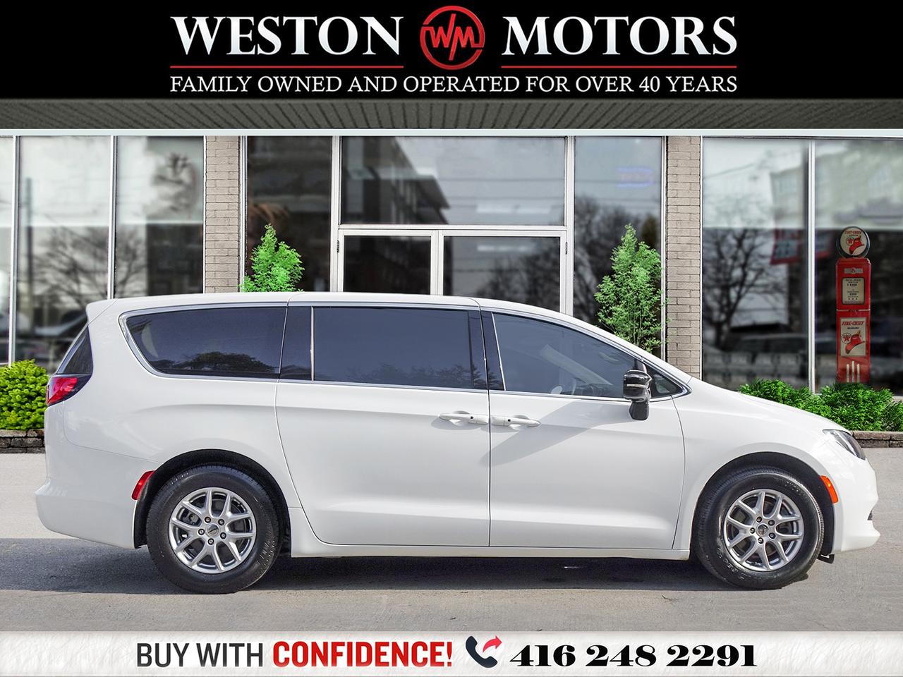 2024 Chrysler Grand Caravan SXT*HEATED SEATS AND STEERING WHEEL*LEATHER SEAT Photo