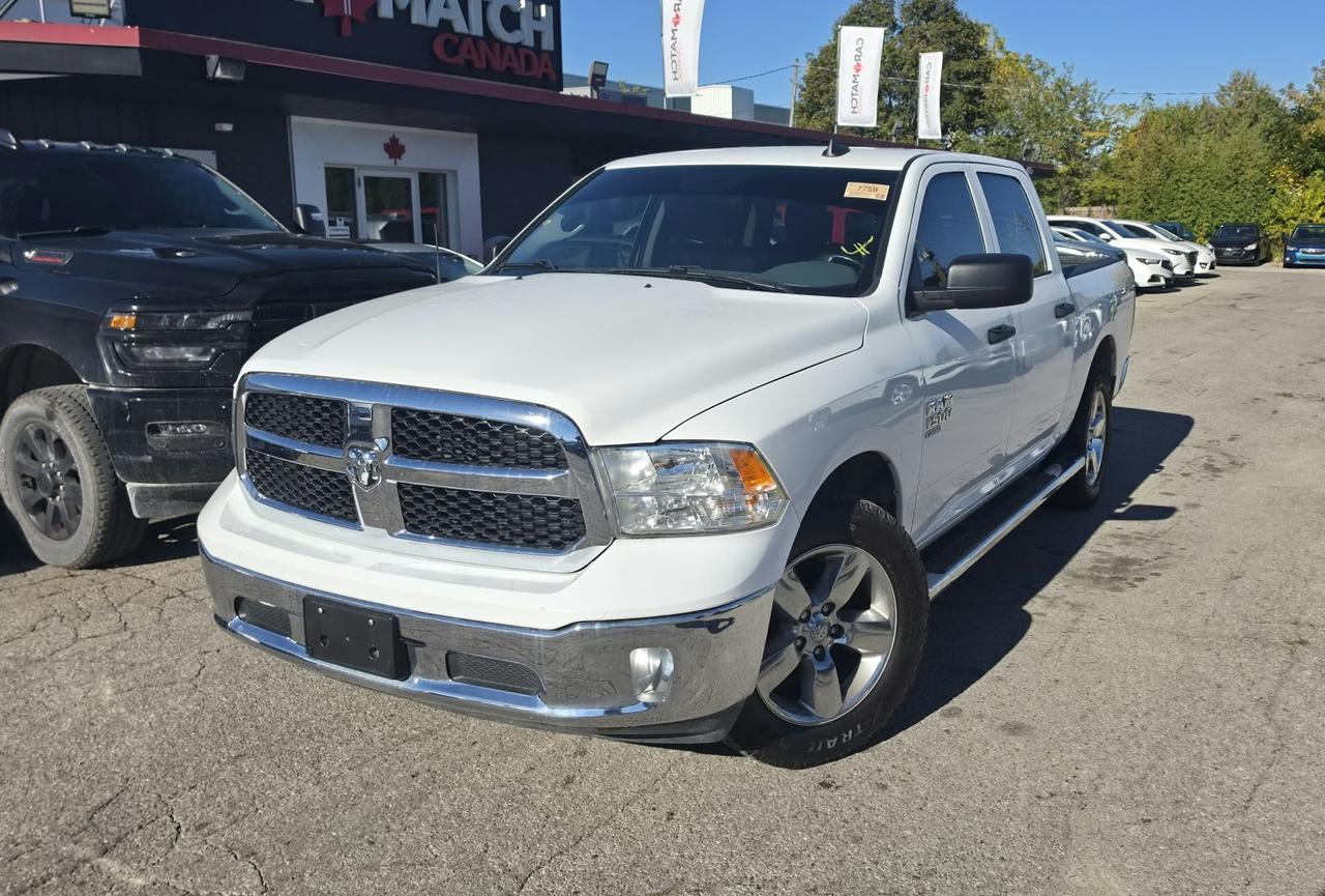 2019 RAM 1500 Classic TRADESMAN / NO ACCIDENTS / 4X4 / PWR SEAT / 5.7L - Photo #1
