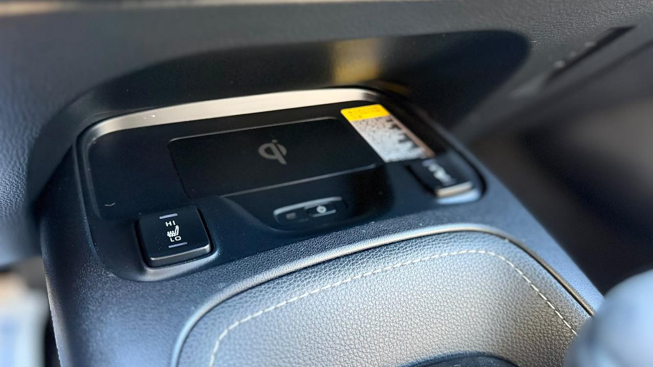 2019 Toyota Corolla SE CVT Photo