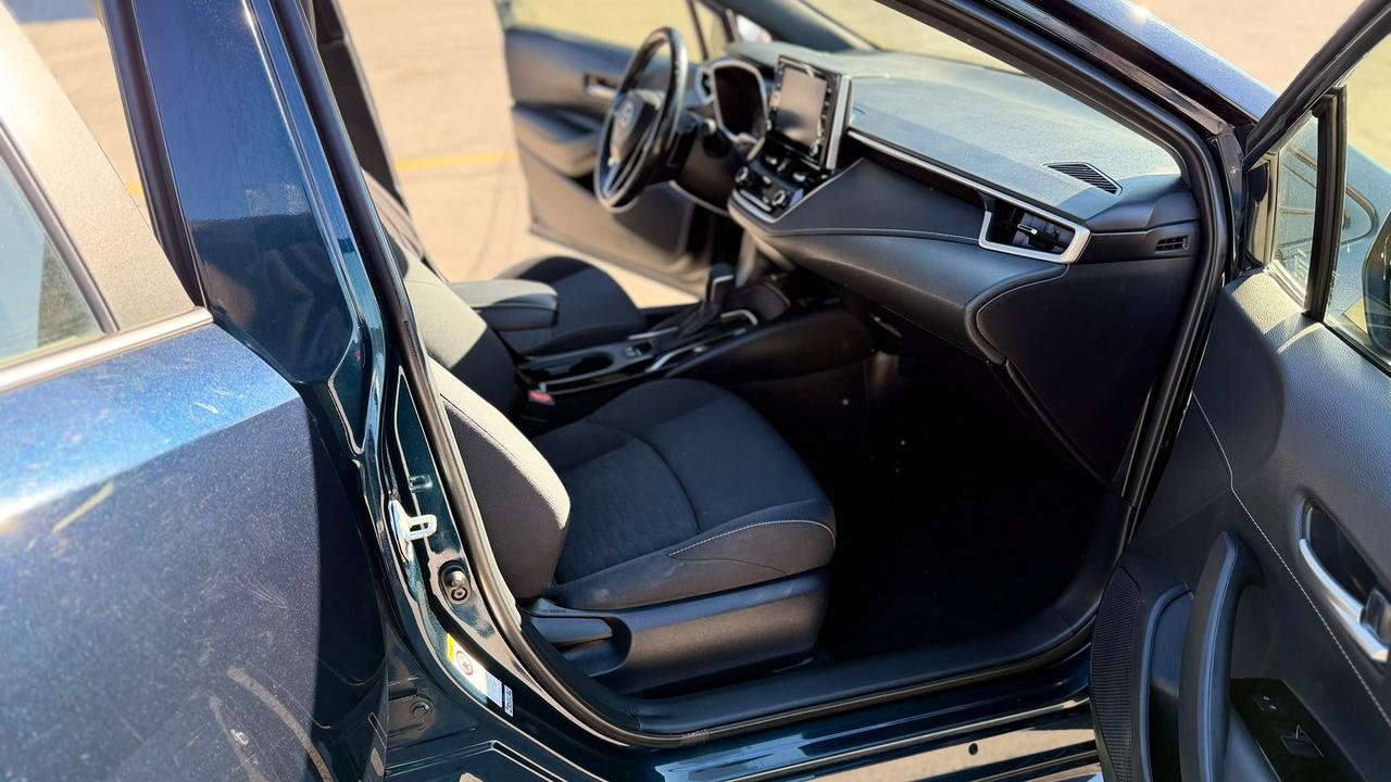 2019 Toyota Corolla SE CVT Photo