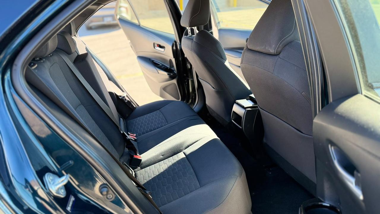 2019 Toyota Corolla SE CVT Photo
