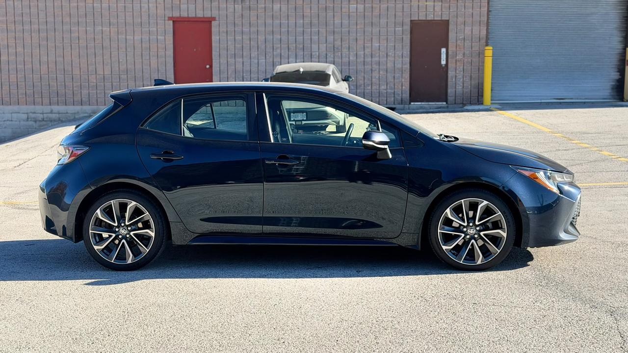 2019 Toyota Corolla SE CVT Photo3