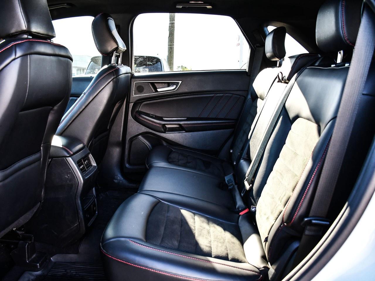2024 Ford Edge ST Line AWD Photo