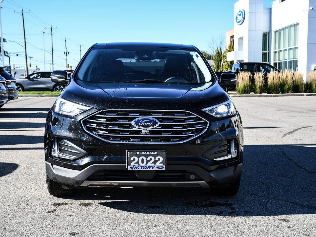2022 Ford Edge Titanium AWD Photo