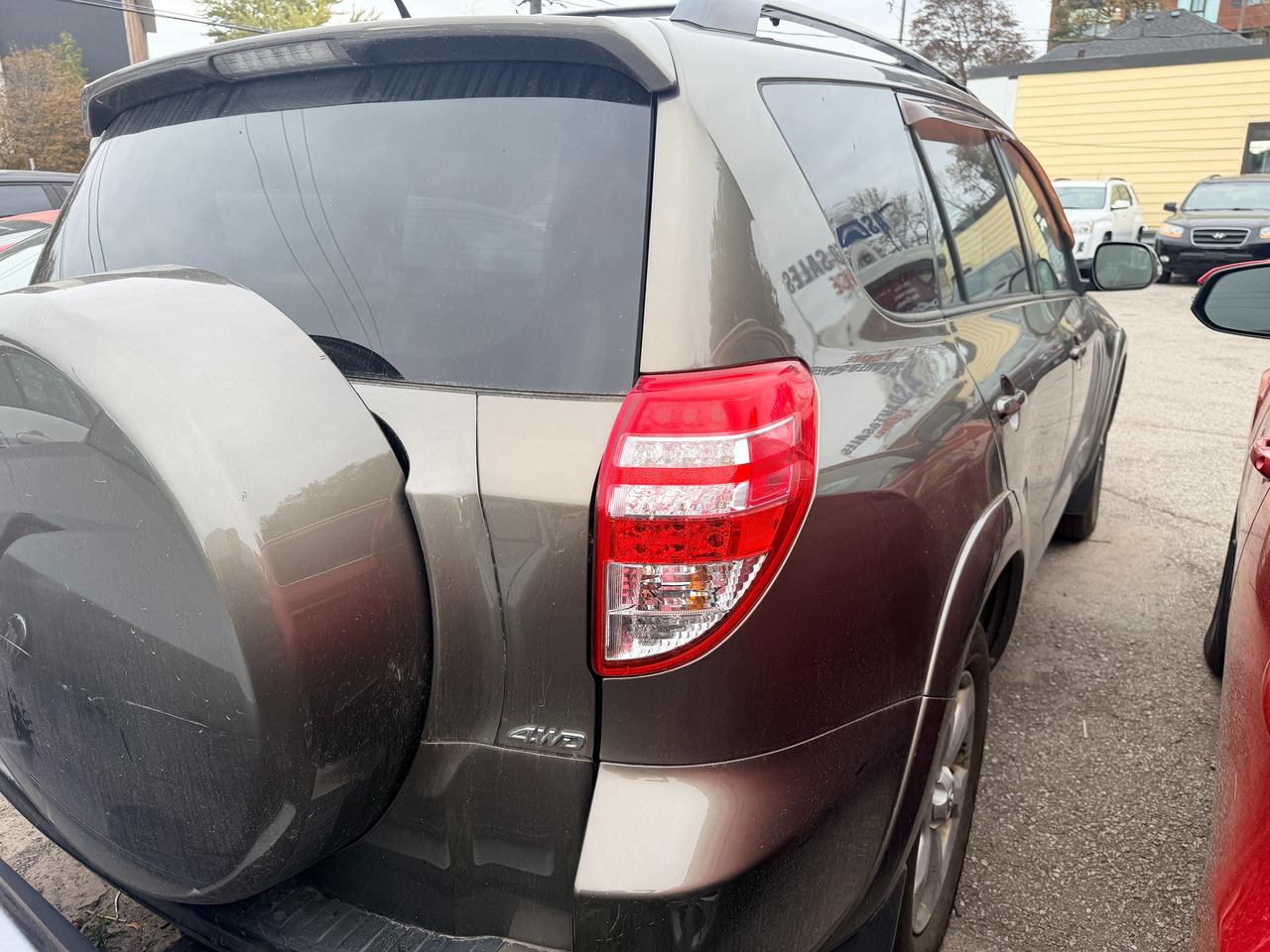 2010 Toyota RAV4 4WD 4DR V6 LIMITED Photo