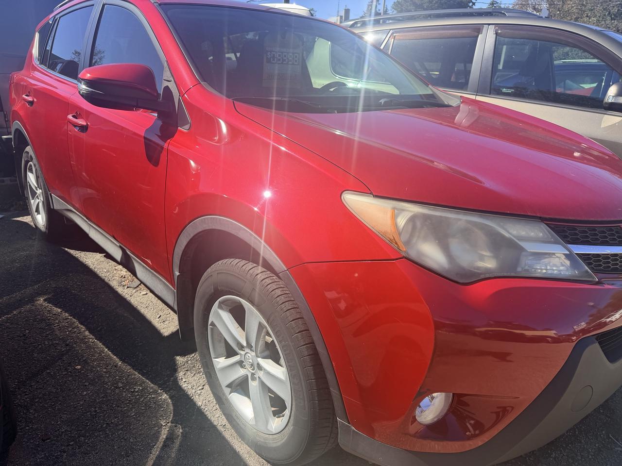 2013 Toyota RAV4 FWD 4dr XLE Photo1