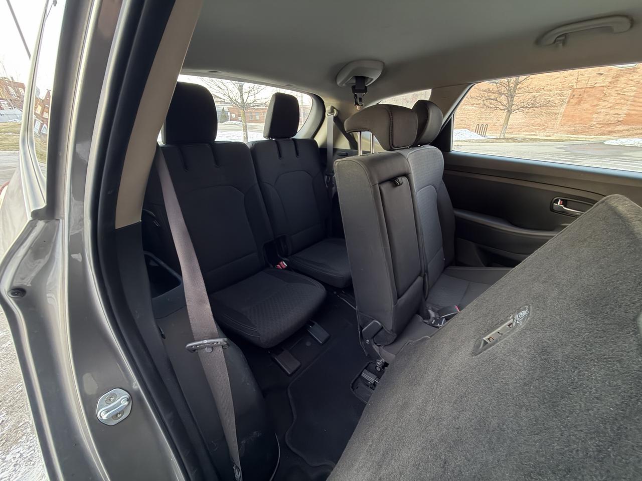 2017 Kia Rondo LX w/3rd Row Photo