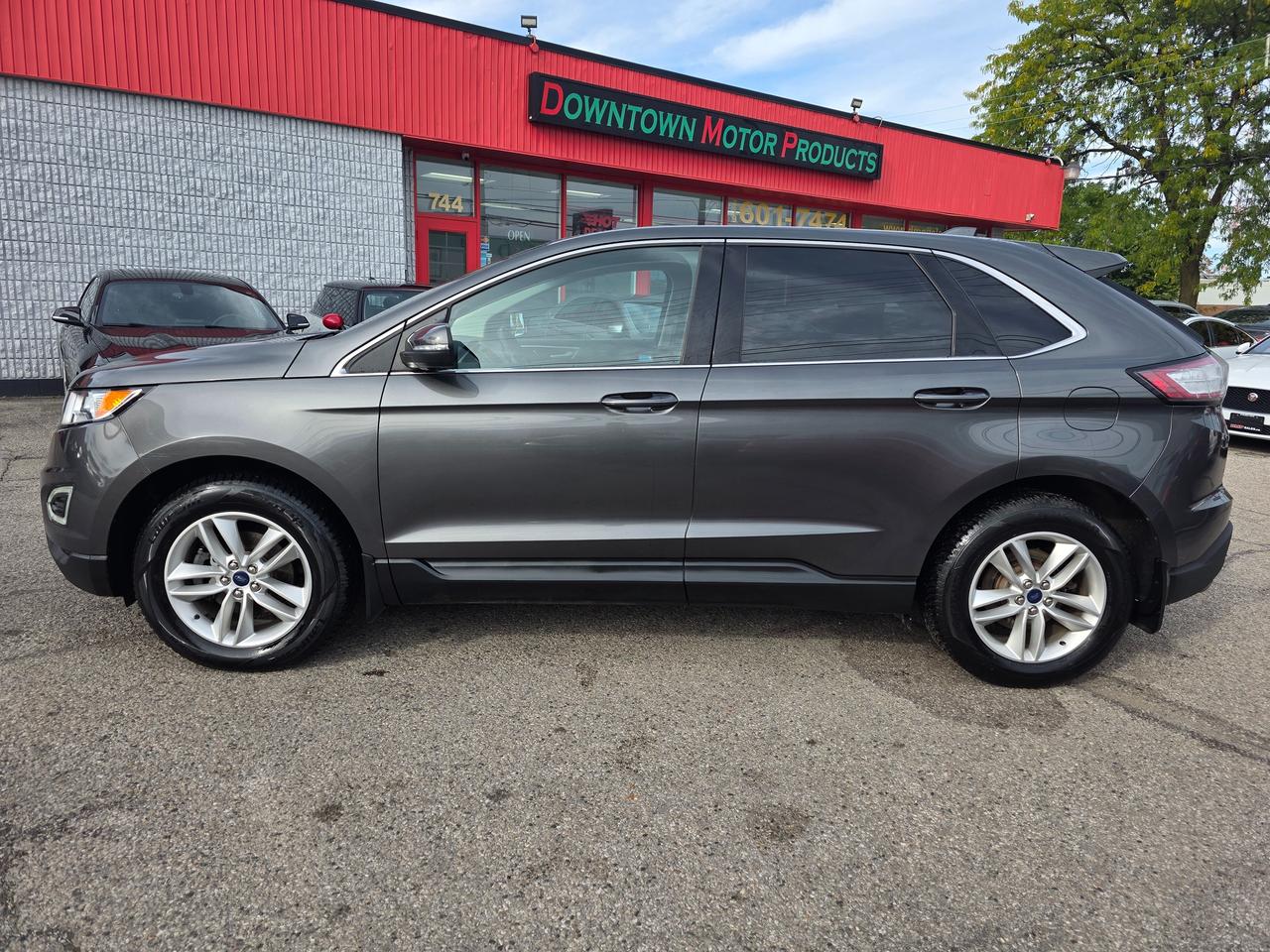 2017 Ford Edge SEL Photo