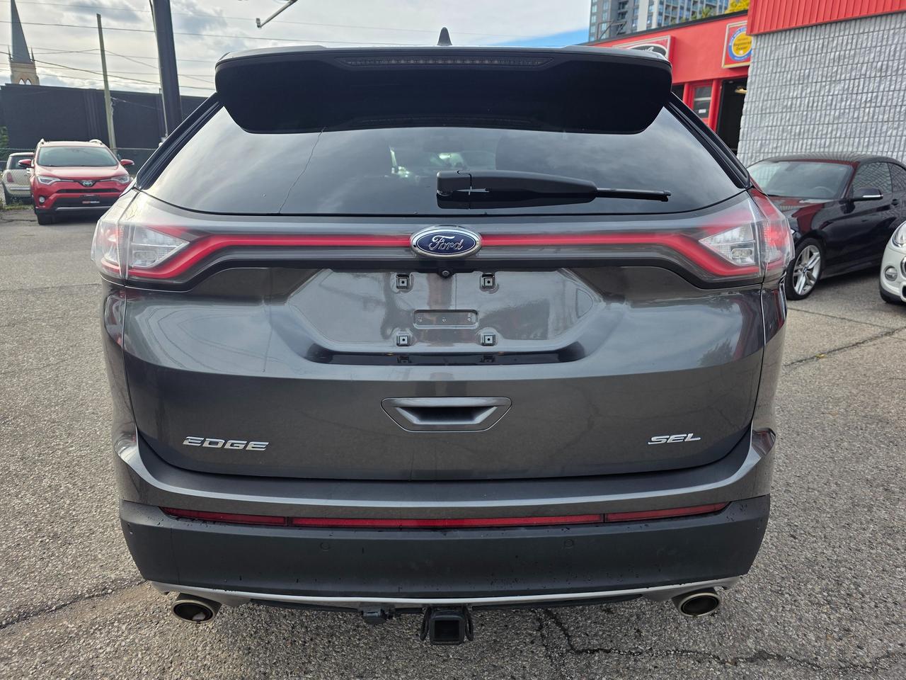 2017 Ford Edge SEL Photo4