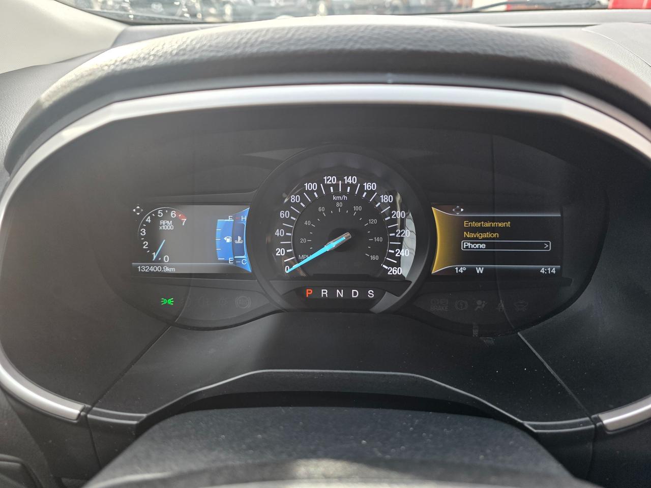 2017 Ford Edge SEL Photo