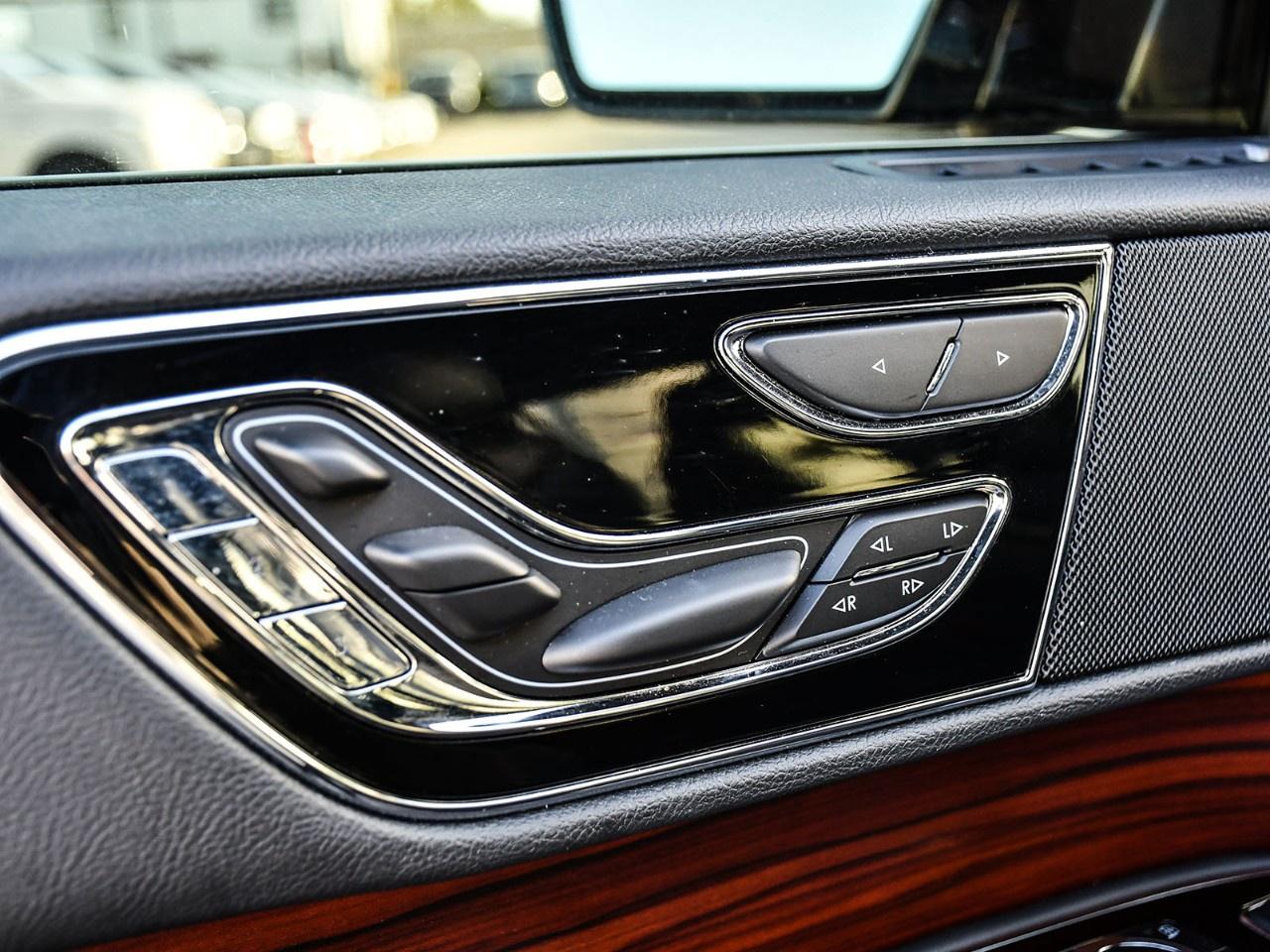 2024 Lincoln Navigator Reserve 4x4 Photo