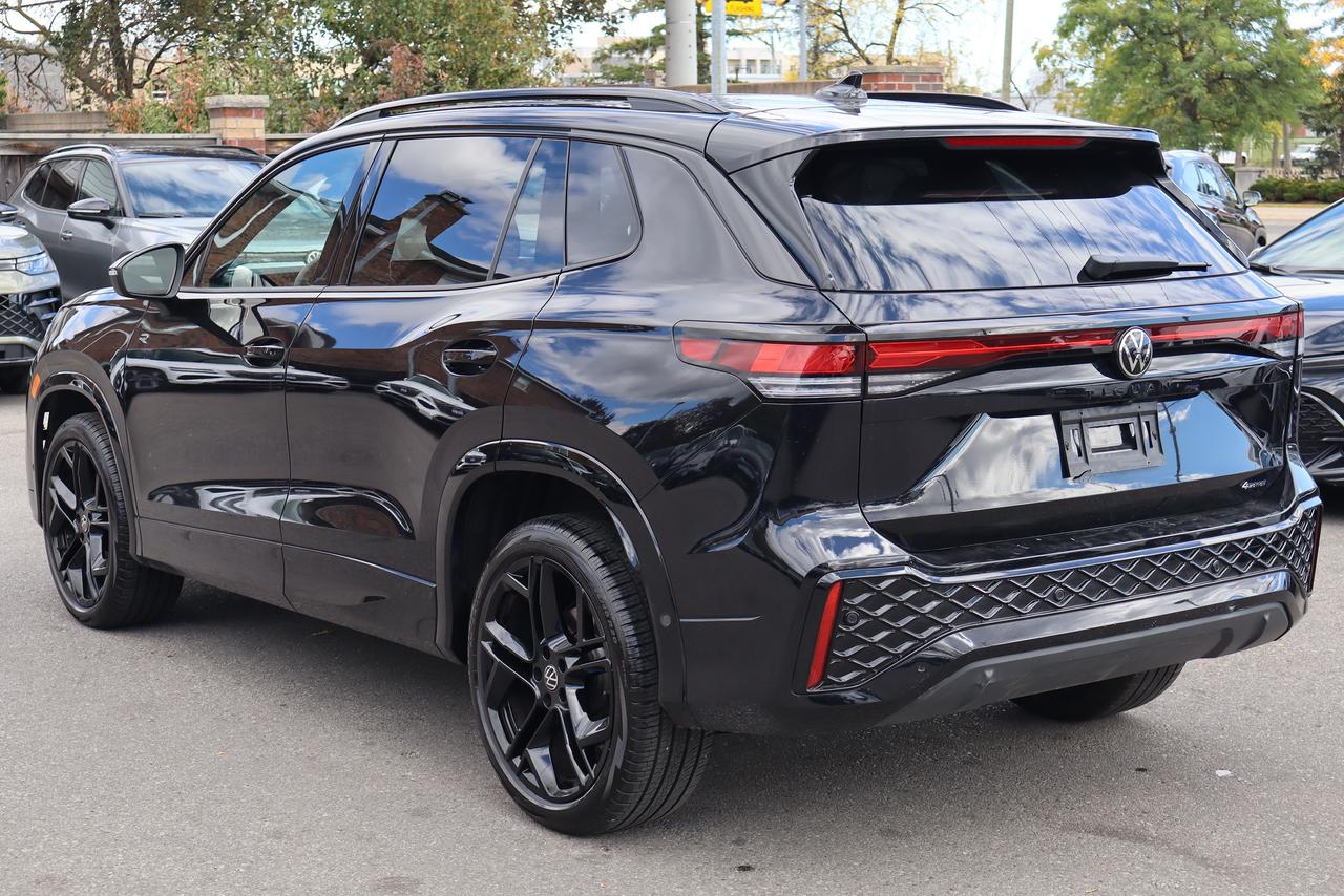 2026 Volkswagen Tiguan Comfortline R-Line Black Edition 4MOTION Photo