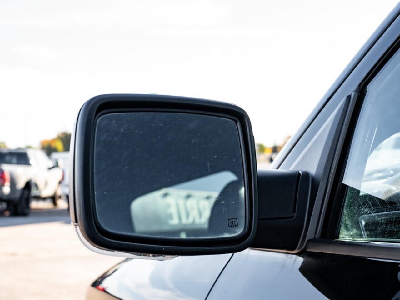 2021 RAM 1500 Classic WARLOCK Photo