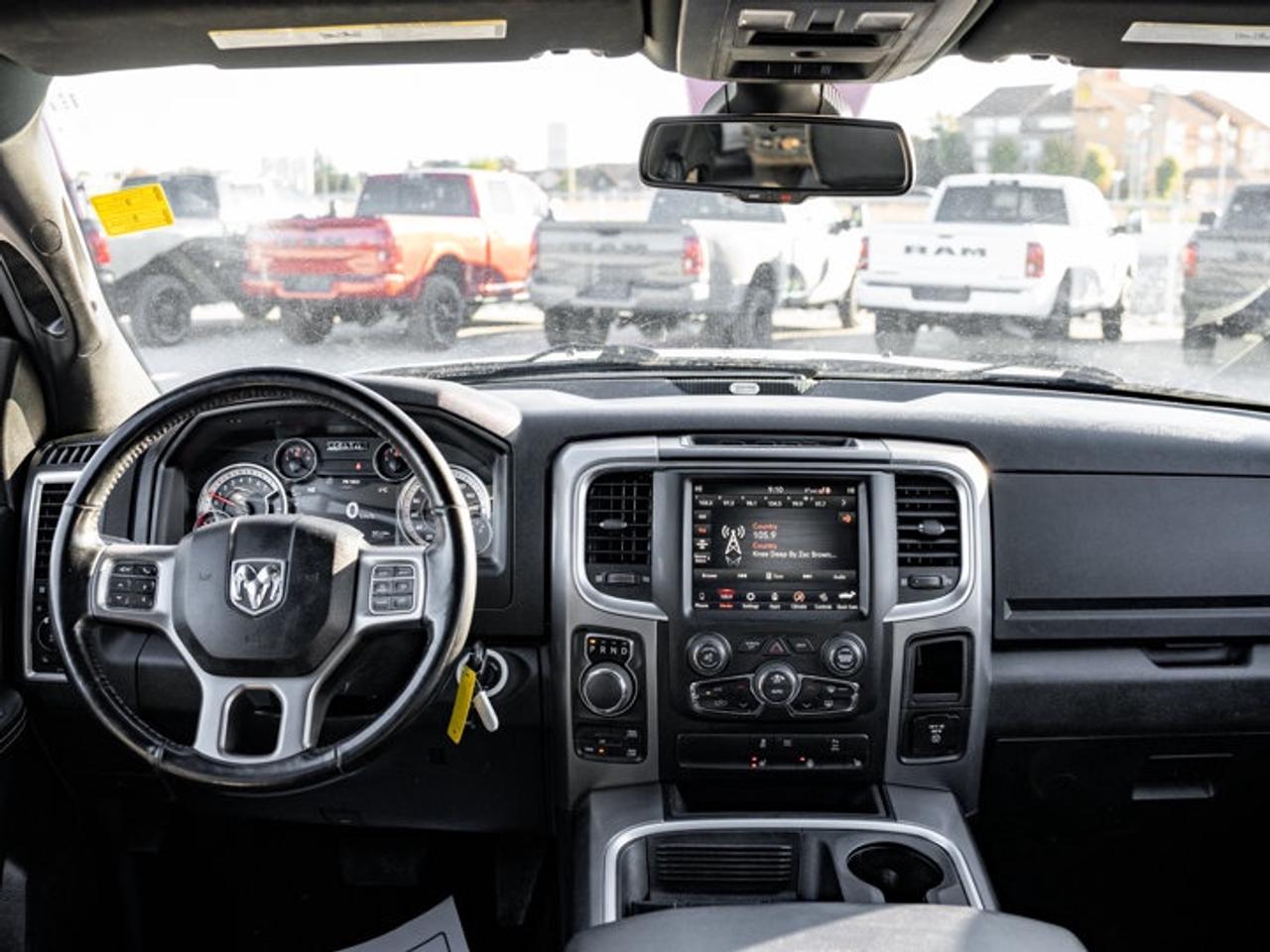 2021 RAM 1500 Classic WARLOCK Photo