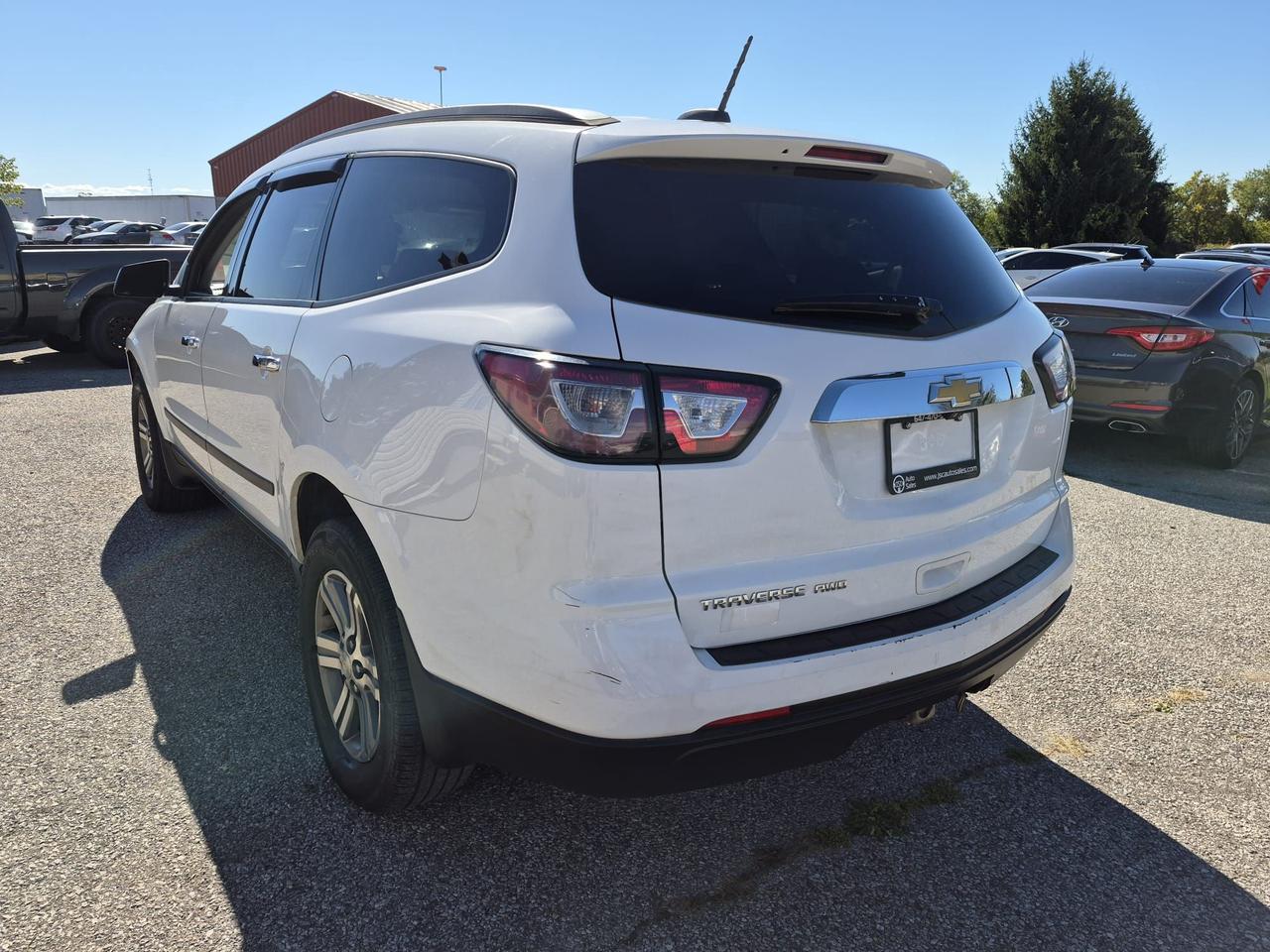 2017 Chevrolet Traverse AWD 4dr LS Photo