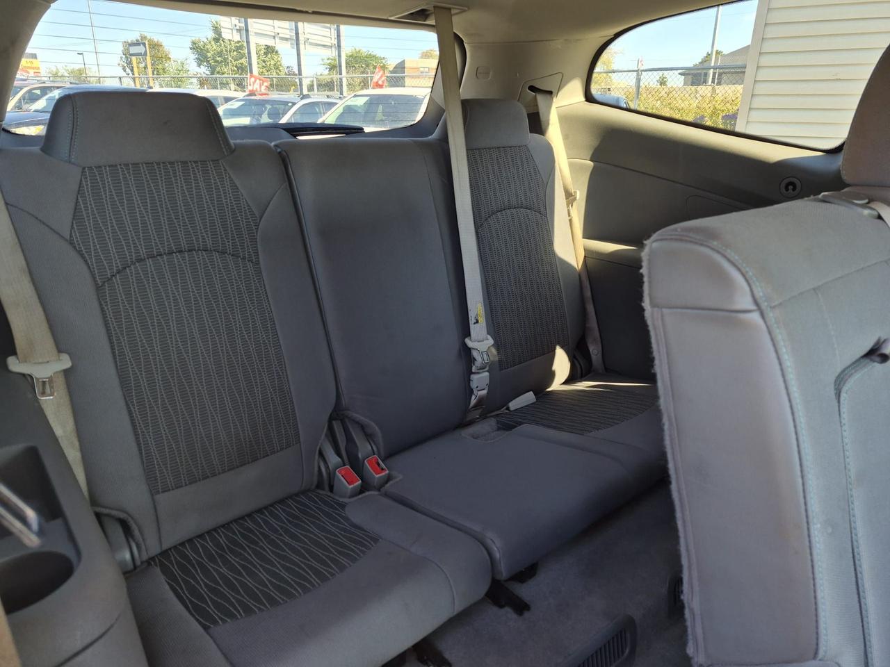 2017 Chevrolet Traverse AWD 4dr LS Photo