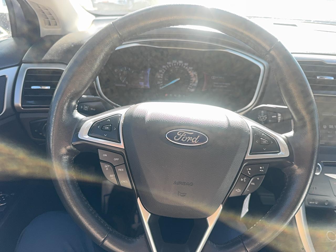 2013 Ford Fusion SE Photo