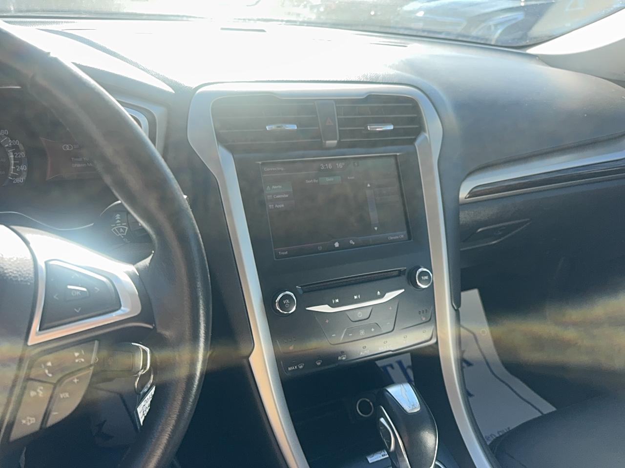 2013 Ford Fusion SE Photo
