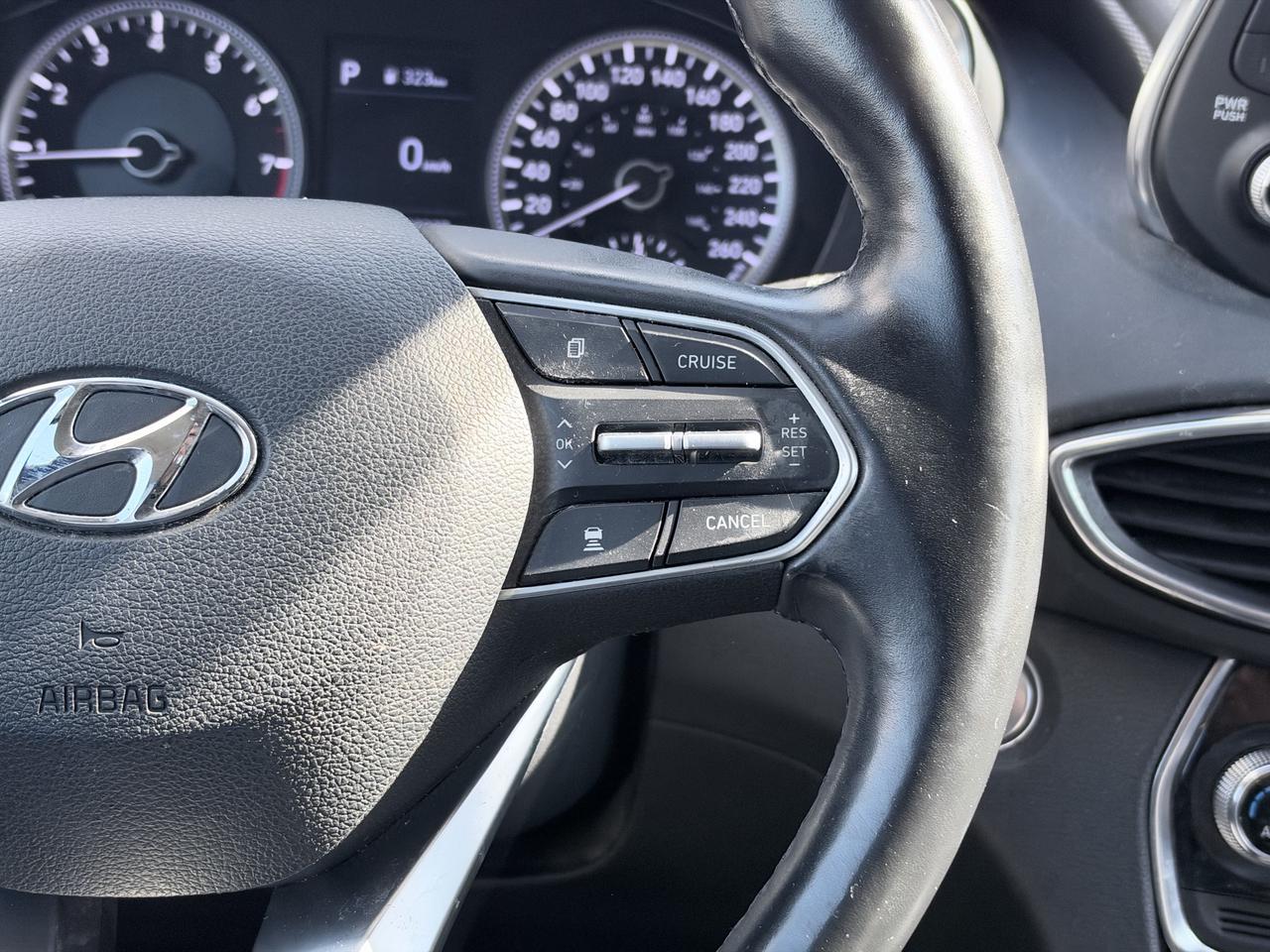 2020 Hyundai Santa Fe 2.4L Preferred AWD Photo