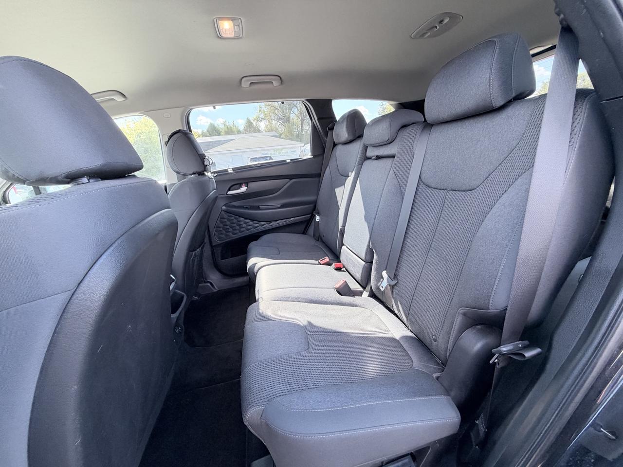 2020 Hyundai Santa Fe 2.4L Preferred AWD Photo