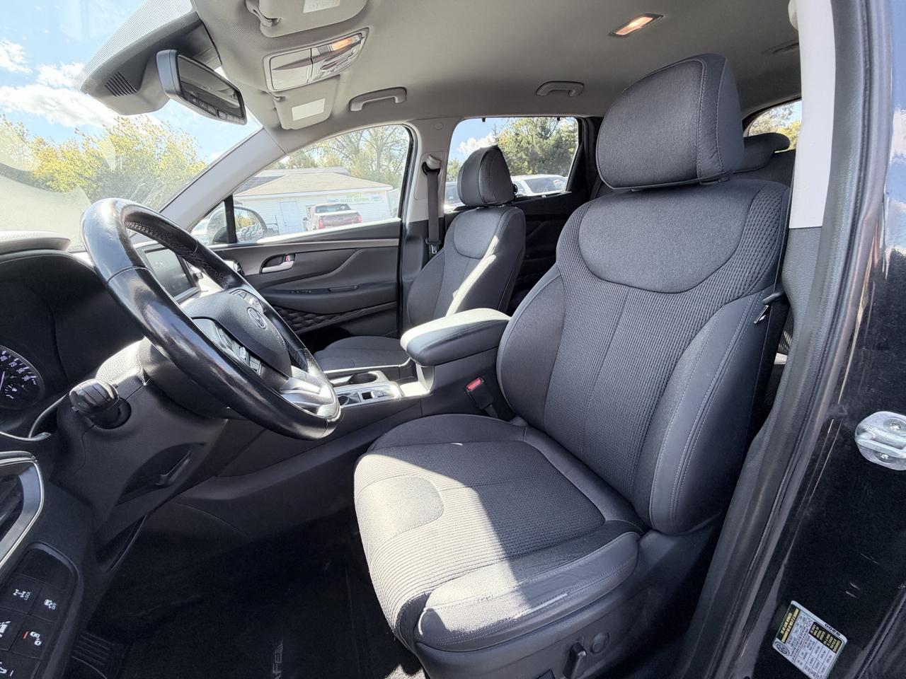 2020 Hyundai Santa Fe 2.4L Preferred AWD Photo
