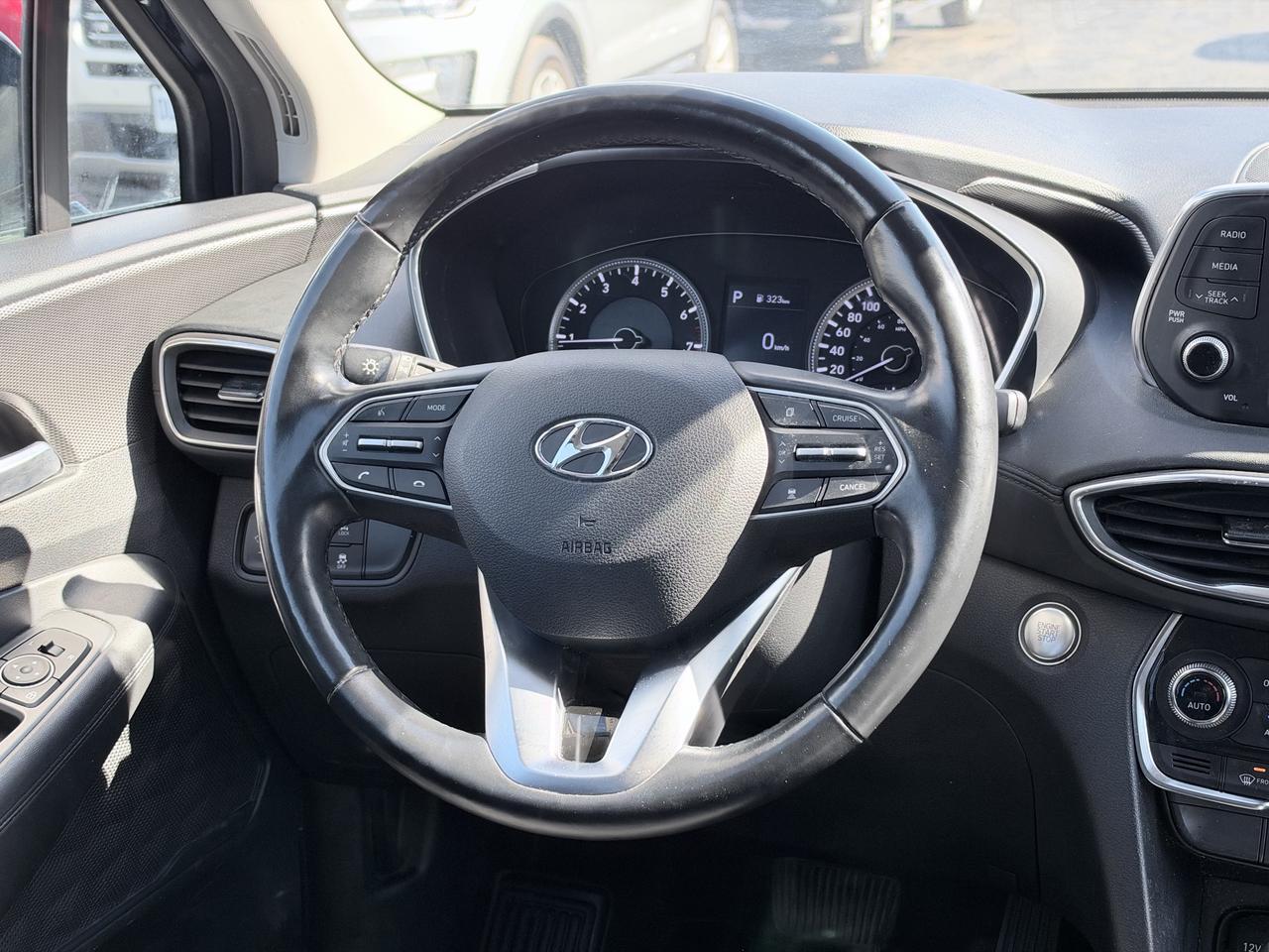2020 Hyundai Santa Fe 2.4L Preferred AWD Photo