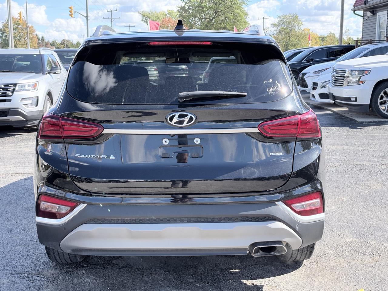 2020 Hyundai Santa Fe 2.4L Preferred AWD Photo