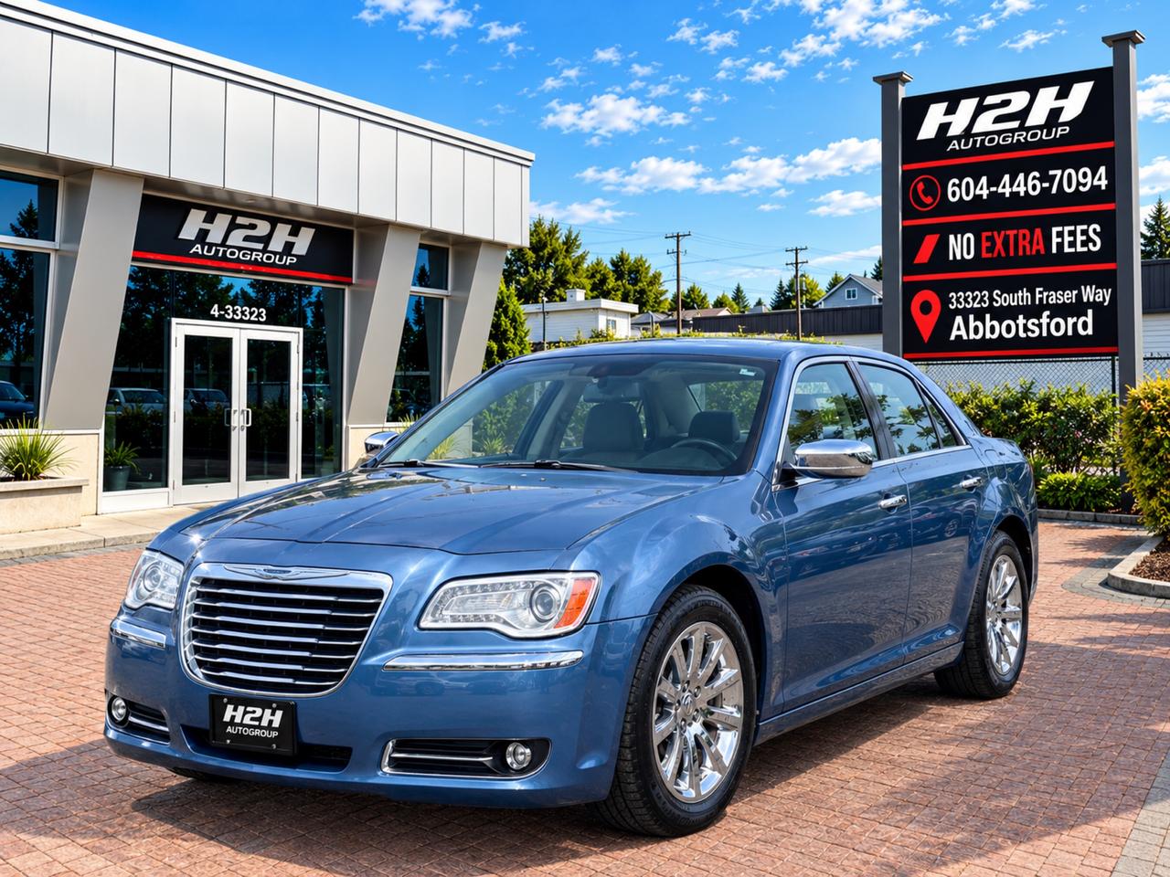 2011 Chrysler 300 FINANCING AVAILABLE Photo1