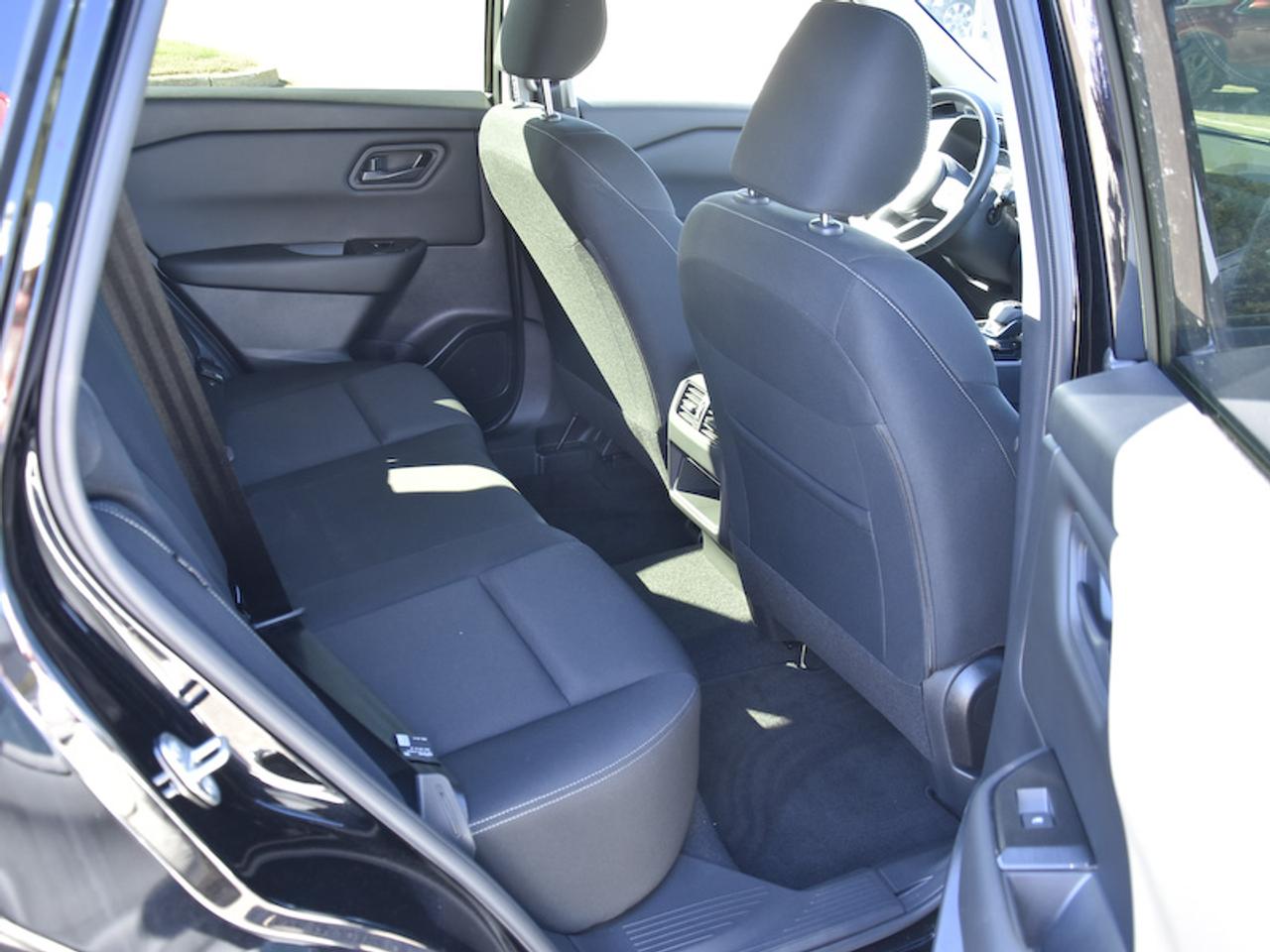 2024 Nissan Rogue AWD S Photo