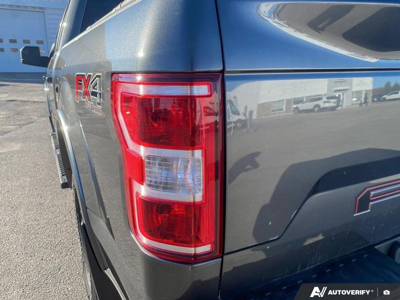 2019 Ford F-150 XLT 3.5L | MOONROOF | FX4 | SPORT Photo