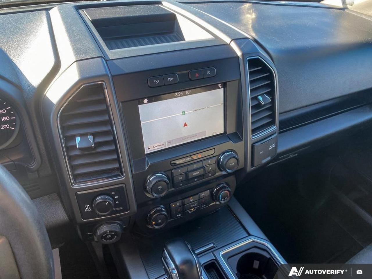 2019 Ford F-150 XLT 3.5L | MOONROOF | FX4 | SPORT Photo