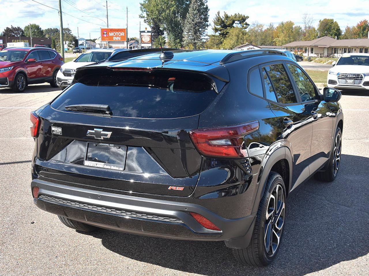 2025 Chevrolet Trax 2RS Photo2