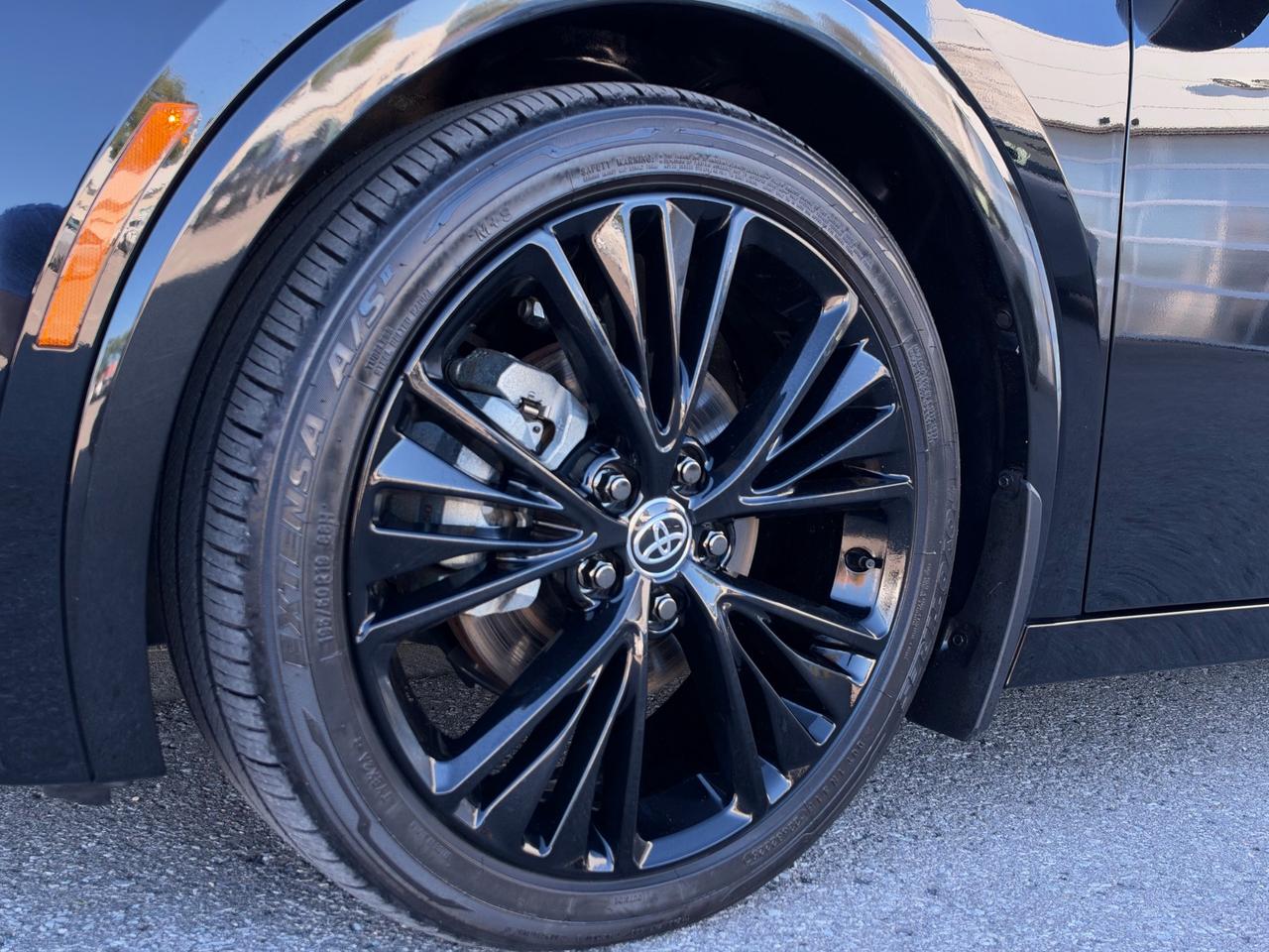 2026 Toyota Prius Plug-In Hybrid XSE NIGHTSHADE+SNOW TIRES! Photo1