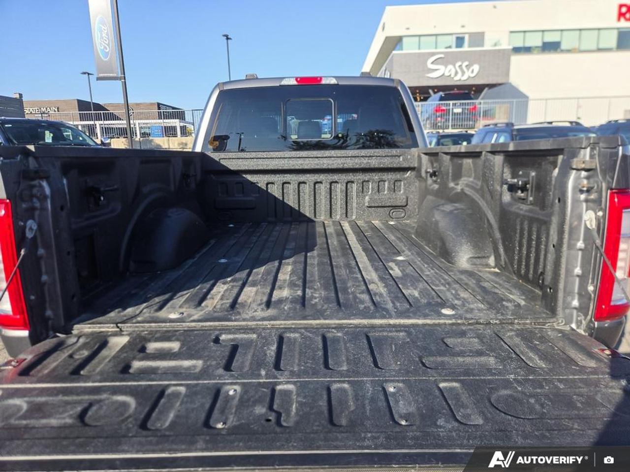 2023 Ford F-150 Lariat | POWER RUNNING BOARDS | 502A | ONE OWNER Photo