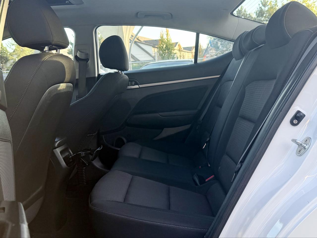 2018 Hyundai Elantra FINANCING AVAILABLE Photo15