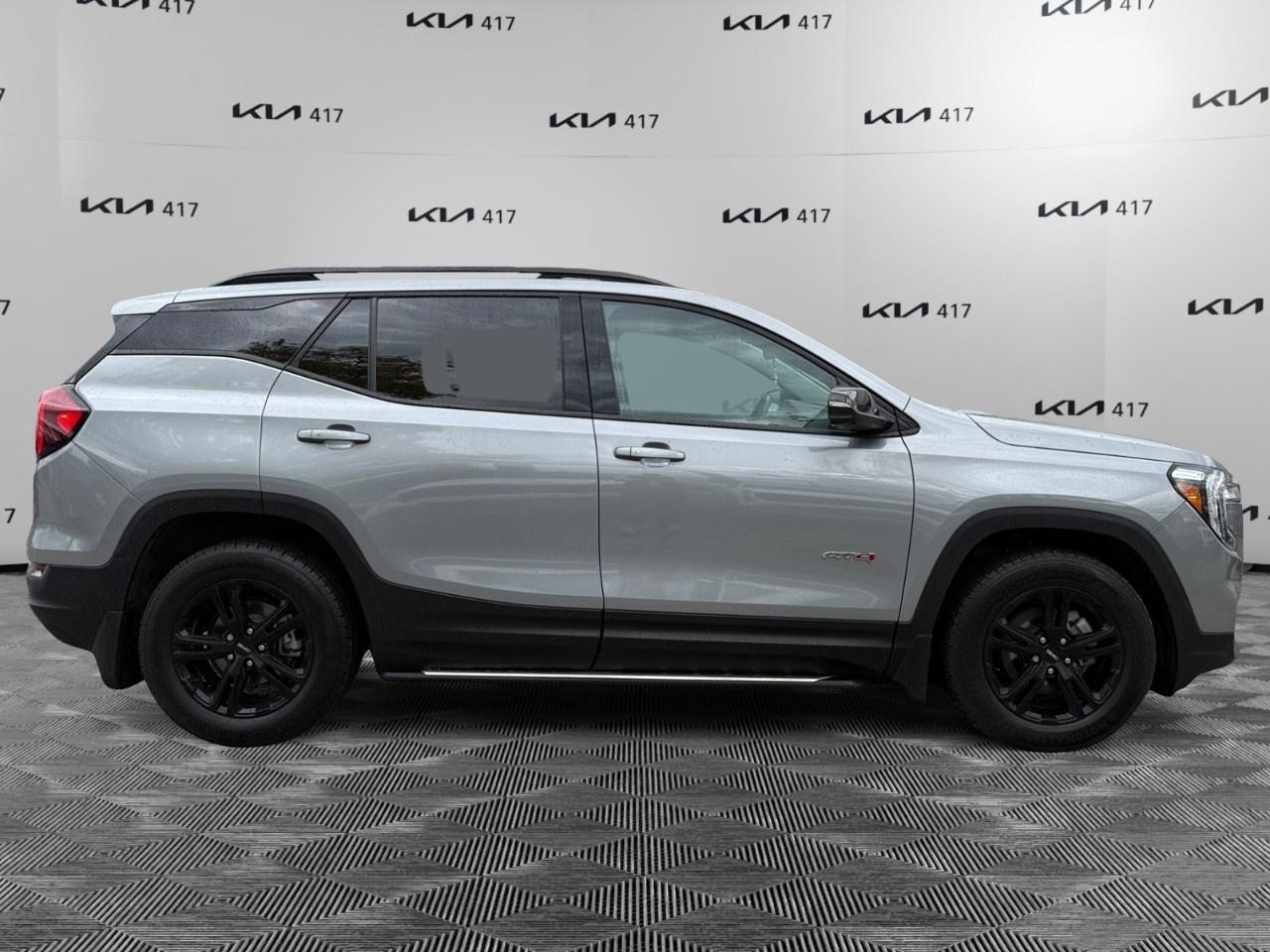 2024 GMC Terrain AWD AT4 Photo