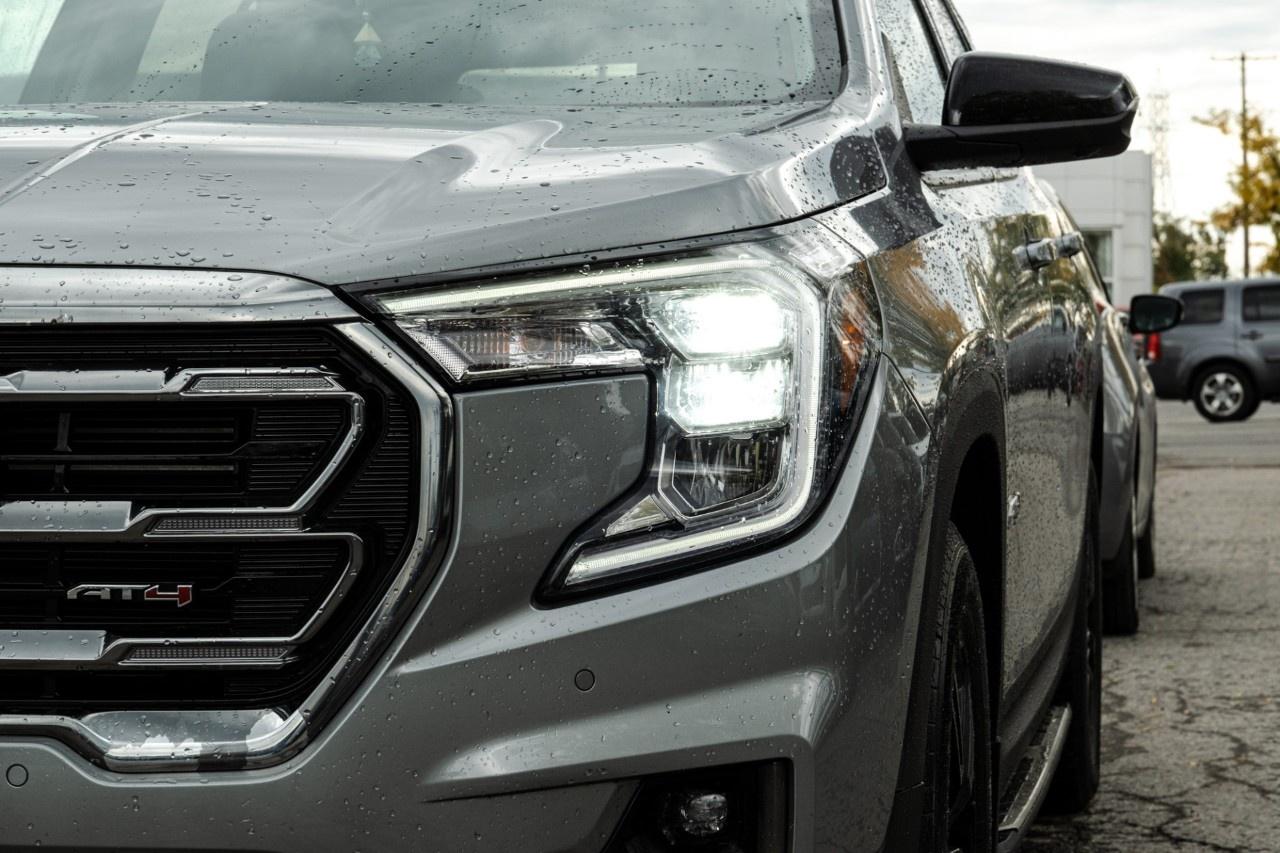 2024 GMC Terrain AWD AT4 Photo
