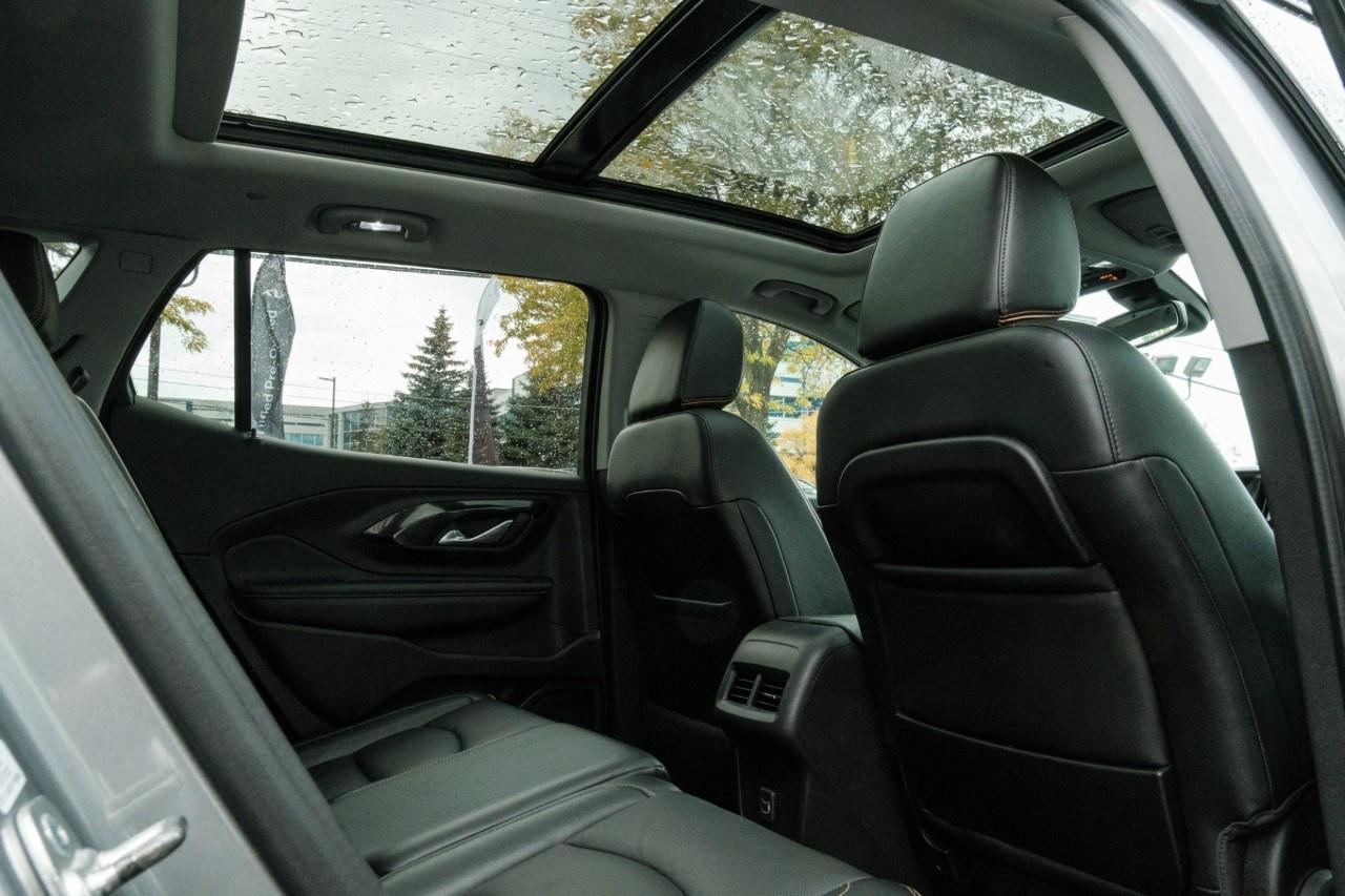 2024 GMC Terrain AWD AT4 Photo