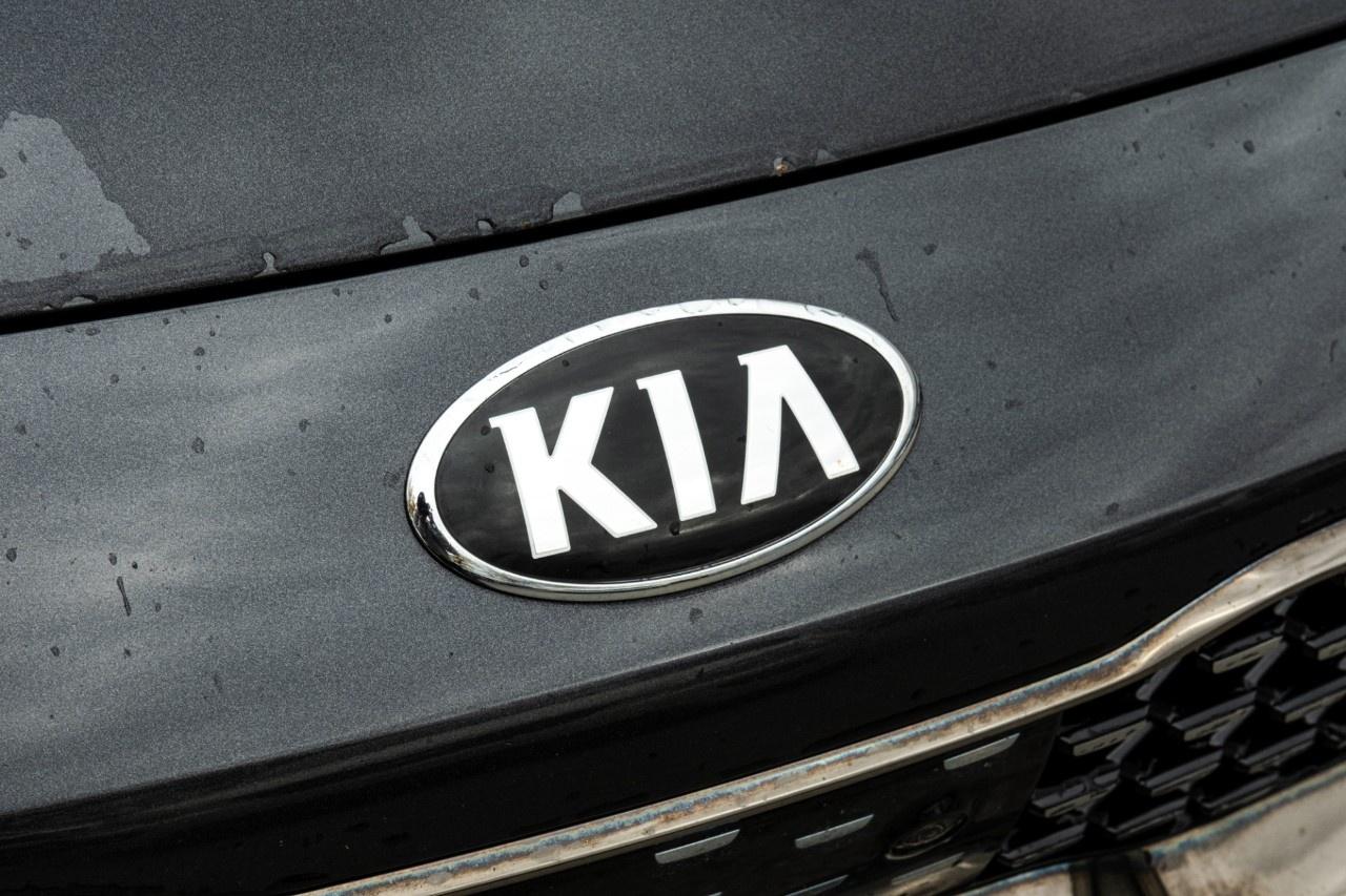 2019 Kia Stinger GT Limited AWD w/Red Interior Photo
