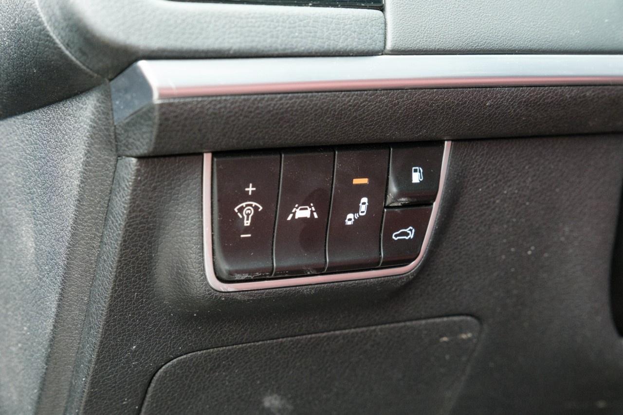2019 Kia Stinger GT Limited AWD w/Red Interior Photo