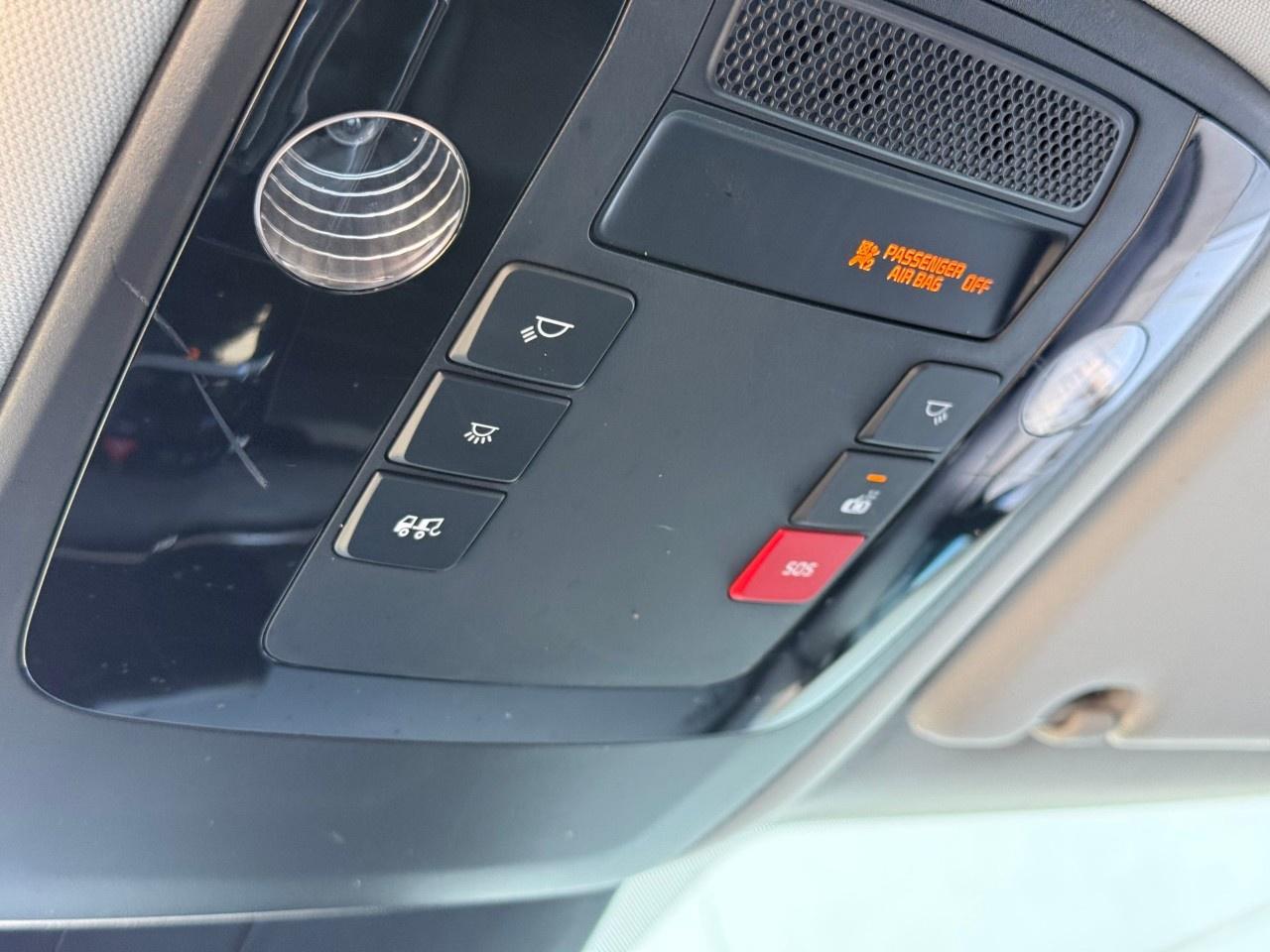 2024 Kia Carnival EX  FWD Photo