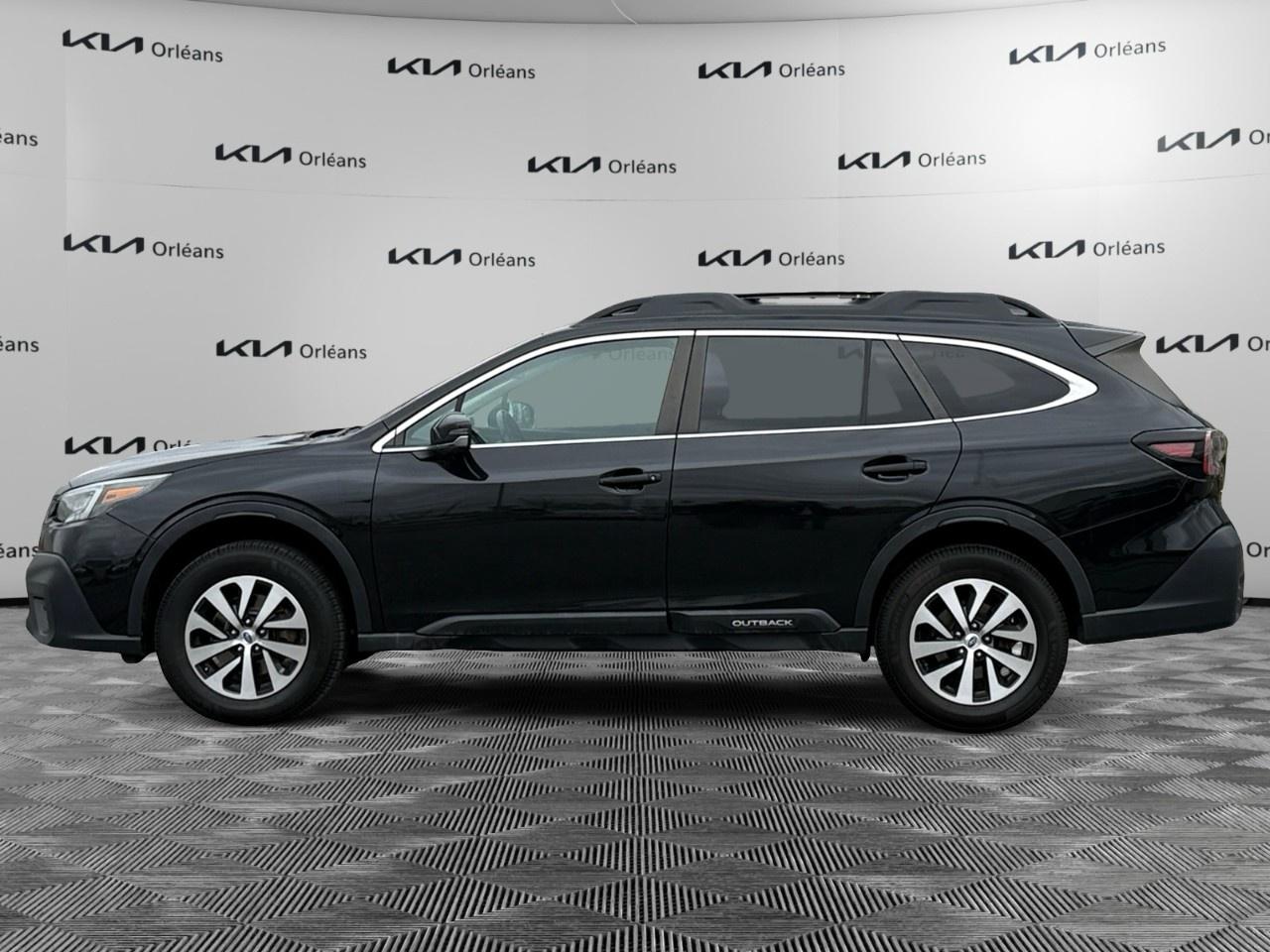 2022 Subaru Outback Touring CVT Photo
