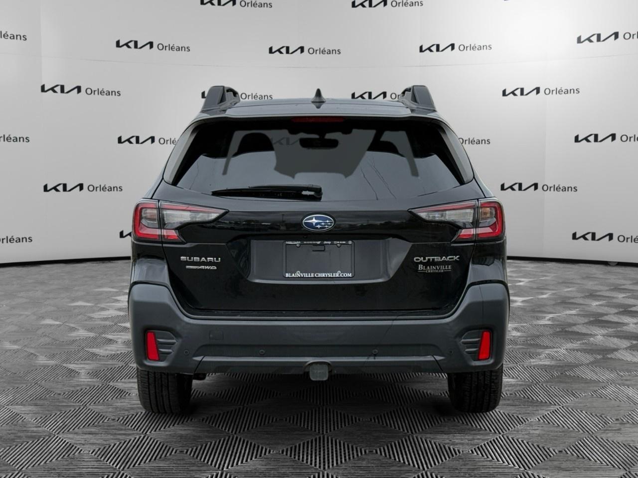 2022 Subaru Outback Touring CVT Photo3