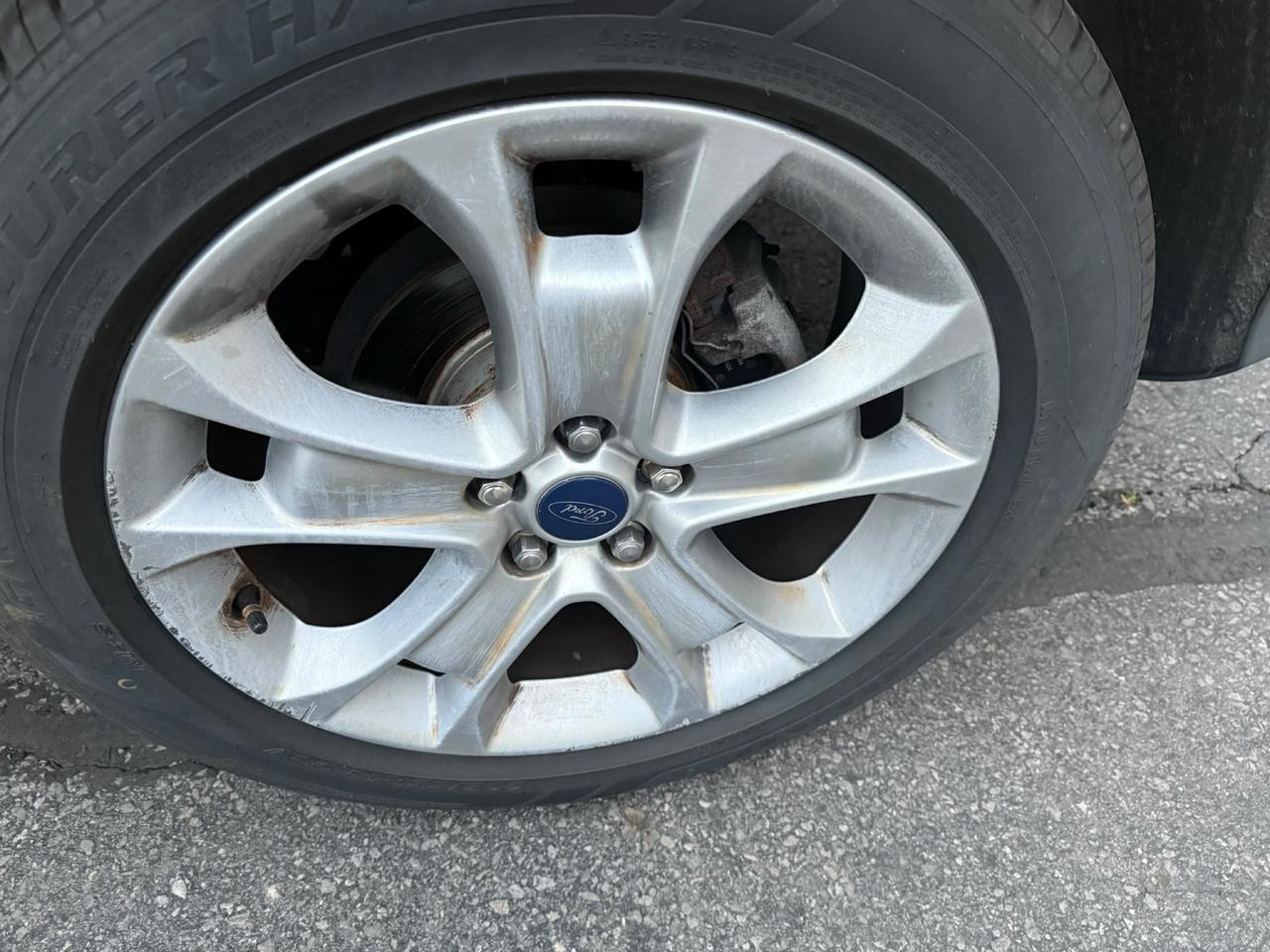 2016 Ford Escape Titanium| CLEAN CARFAX| NO CLAIMS Photo