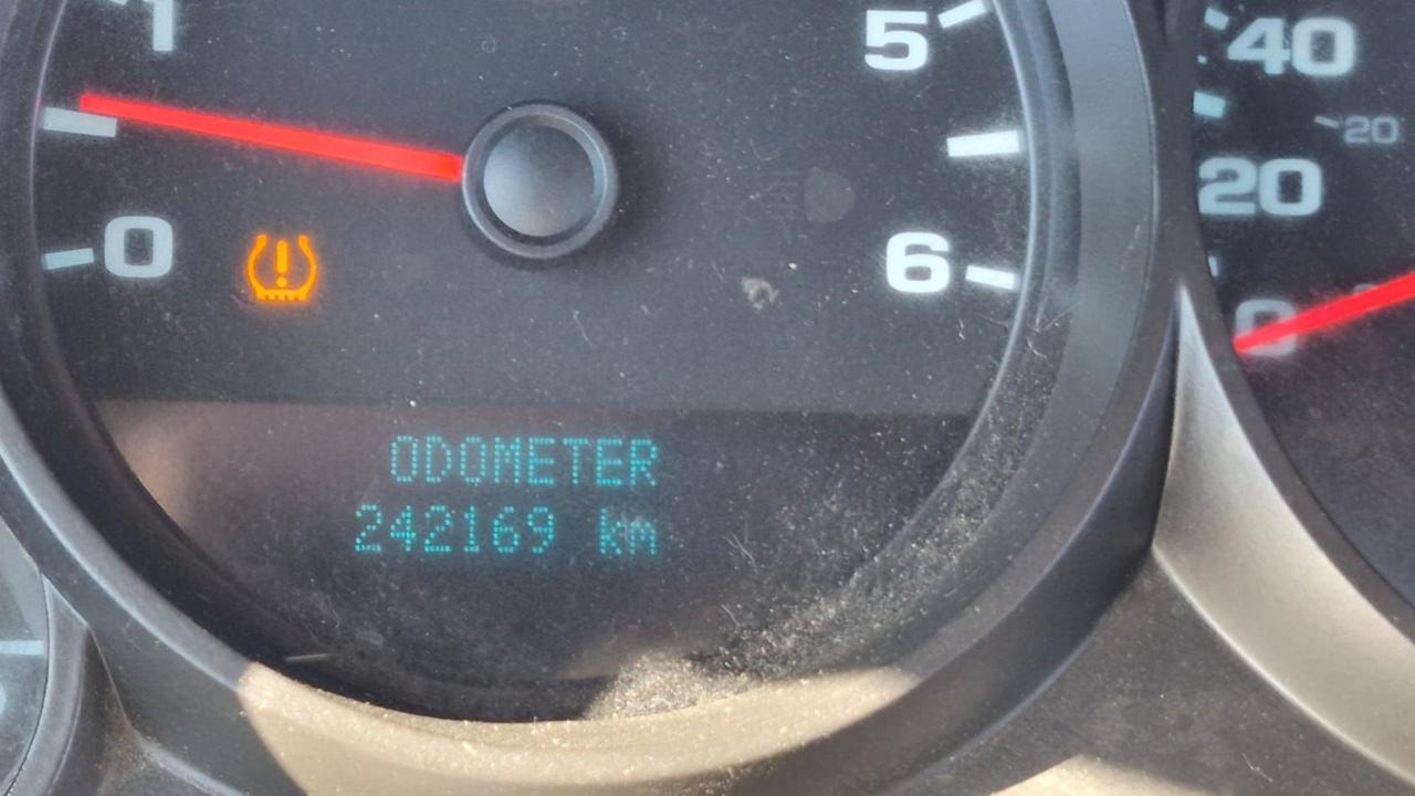 2010 GMC Sierra 1500 WT, LONG BOX, 4.8 V8, SHORT CAB, AS IS SPECIAL Photo